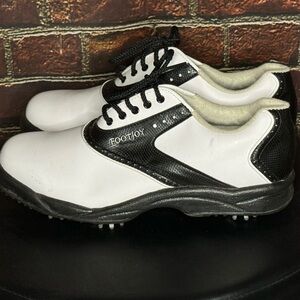 FootJoy Saddle Shoe Style Golf Shoes Sz 8 Black & White